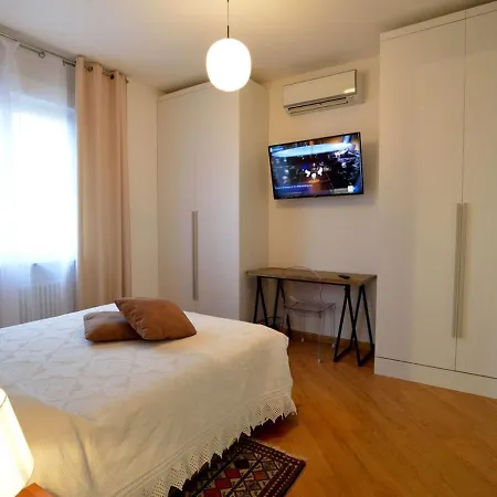 House With 2 Bedrooms In With Wonderful Sea View Terrace And Wifi بيت للعطل *