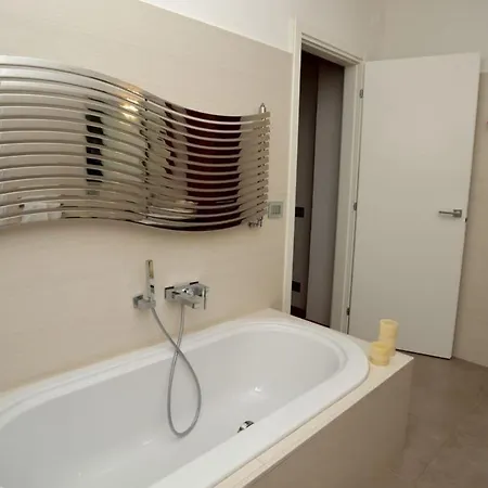 House With 2 Bedrooms In With Wonderful Sea View Terrace And Wifi *