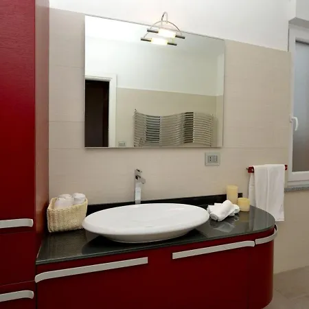 House With 2 Bedrooms In With Wonderful Sea View Terrace And Wifi بيت للعطل