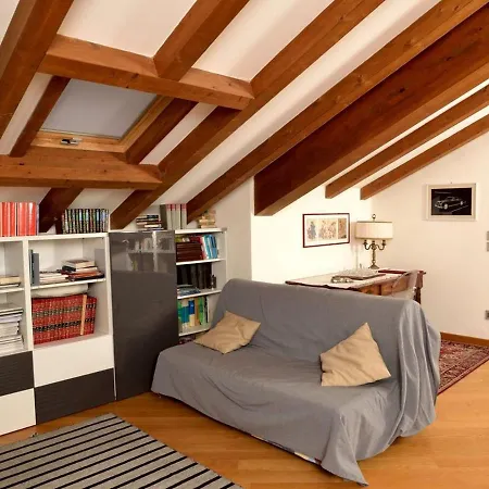 House With 2 Bedrooms In With Wonderful Sea View Terrace And Wifi بيت للعطل *