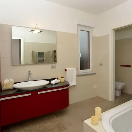 House With 2 Bedrooms In With Wonderful Sea View Terrace And Wifi * Loano